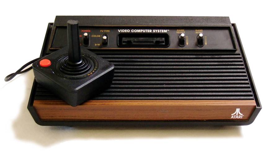 atari_2600_03.jpg atari_2600_03.jpg